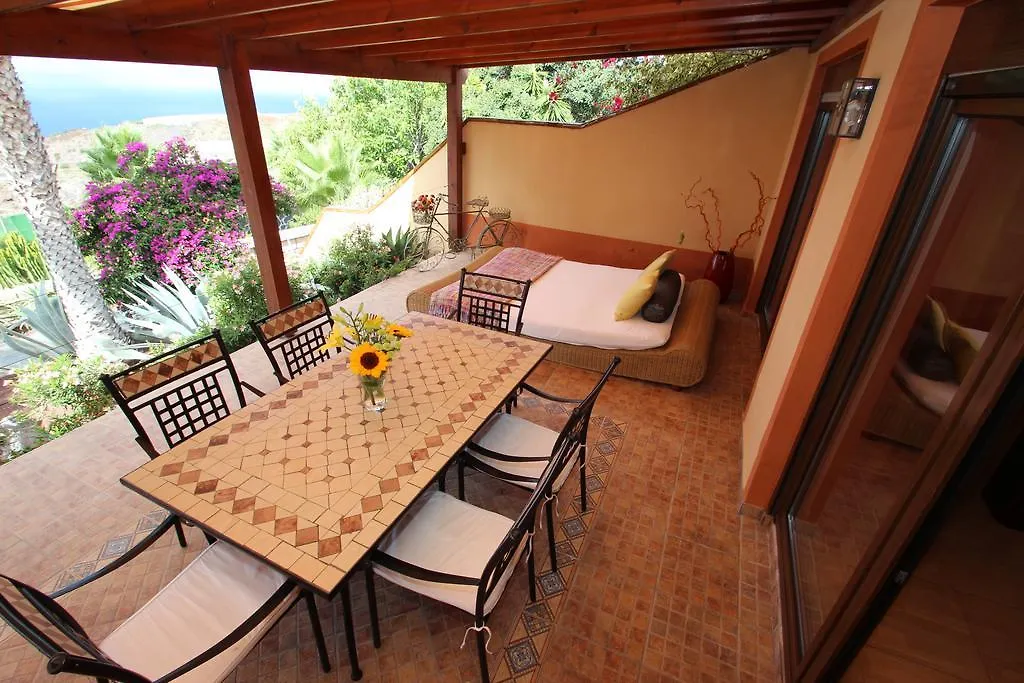 Casa Alhambra Finca Sanjuan Batista Guia De Isora Guia de Isora (Tenerife)